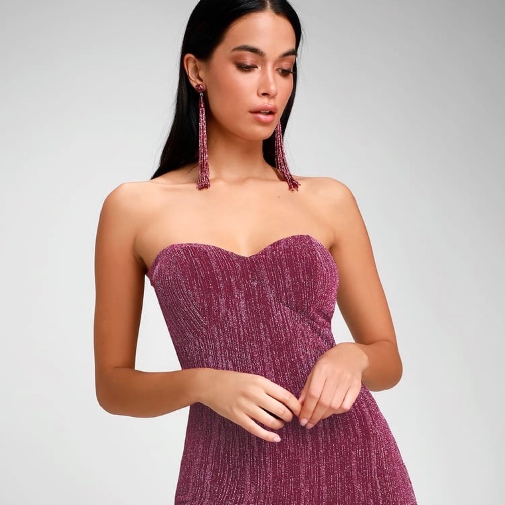 SEXY “Downtown Friday’s” Strapless Bodycon Dress - Picture 6 of 12